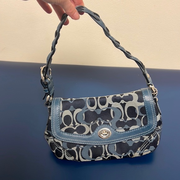 Coach Signature Blue Navy Shoulder Bag - Picture 1 of 10